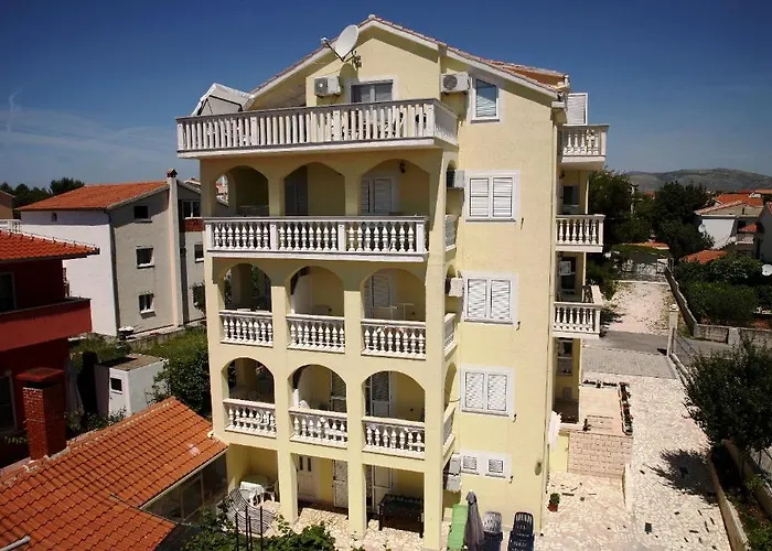 Zdravko Apartament *