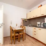 Zdravko Apartament *