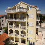 Zdravko Apartament *