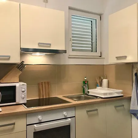 Apartment Zdravko Trogir